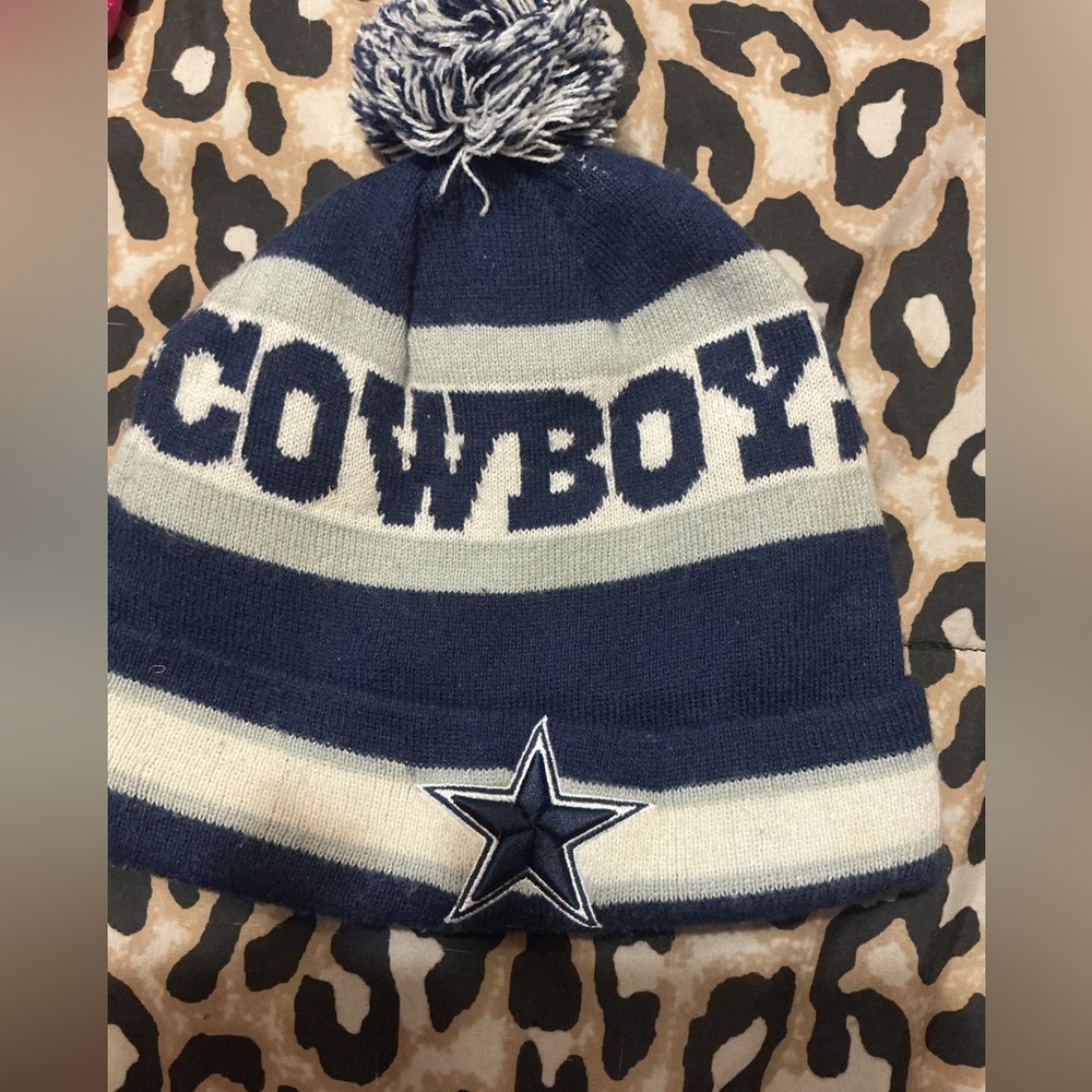 New Era Cowboys  Beanie - Navy and Cream